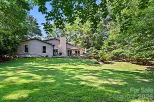 10006 Stoneleigh Ln, Charlotte, NC 28277 - Photo 19