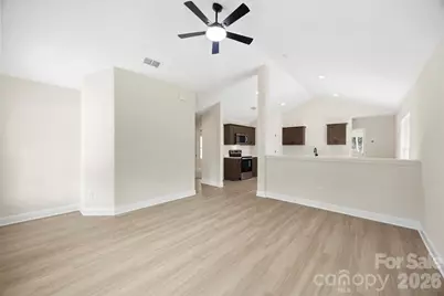 204 Knollwood Circle, Albemarle, NC 28001 - Photo 5