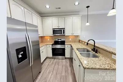 1005 Stuarts Landing Drive, Cramerton, NC 28032 - Photo 9