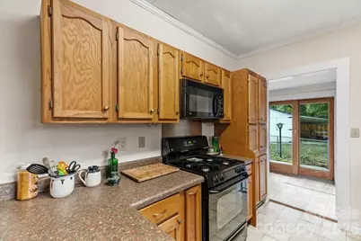 196 E French Broad Street, Brevard, NC 28712 - Photo 21