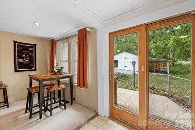 196 E French Broad Street, Brevard, NC 28712 - Photo 23