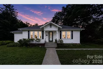 196 E French Broad Street, Brevard, NC 28712 - Photo 1