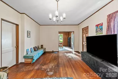 196 E French Broad Street, Brevard, NC 28712 - Photo 5