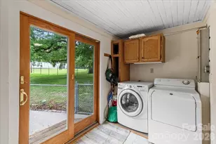 196 E French Broad St, Brevard, NC 28712 - Photo 19