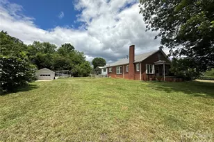 502 Connelly Springs Road SW, Lenoir, NC 28645 - Photo 3