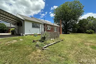 502 Connelly Springs Road SW, Lenoir, NC 28645 - Photo 5