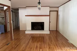 86 Jack Sullins Rd, Spruce Pine, NC 28777 - Photo 5