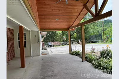 86 Jack Sullins Road, Spruce Pine, NC 28777 - Photo 3