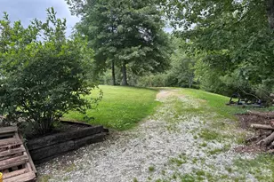 86 Jack Sullins Rd, Spruce Pine, NC 28777 - Photo 35