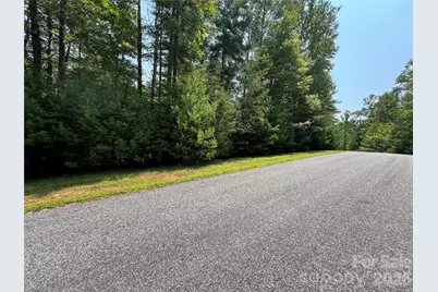 217 Larkhaven Drive #53-11, Nebo, NC 28761 - Photo 5