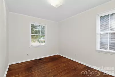 1813 Lasalle Street, Charlotte, NC 28216 - Photo 11