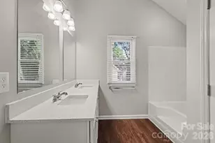 4719 Beech Crest Pl, Charlotte, NC 28269 - Photo 15