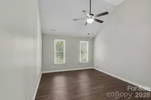 4719 Beech Crest Pl, Charlotte, NC 28269 - Photo 5