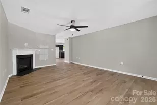 6029 Waterloo Drive, Charlotte, NC 28269 - Photo 5