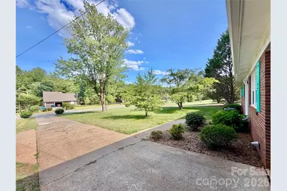 425 Bost Road, Morganton, NC 28655 - Photo 23