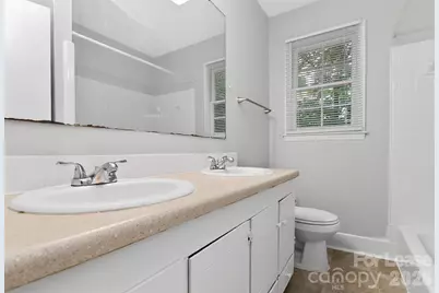 11228 Gladewater Drive, Matthews, NC 28105 - Photo 9