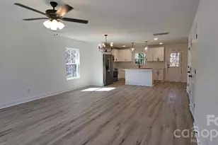 382 W Moore Ave, Mooresville, NC 28115 - Photo 9