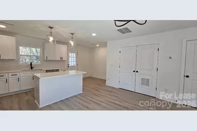 382 W Moore Avenue #A, Mooresville, NC 28115 - Photo 7