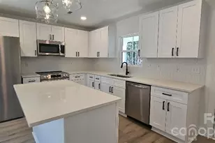 382 W Moore Ave, Mooresville, NC 28115 - Photo 3