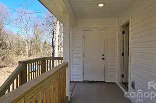 382 W Moore Ave, Mooresville, NC 28115 - Photo 25