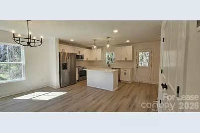 382 W Moore Avenue #A, Mooresville, NC 28115 - Photo 5
