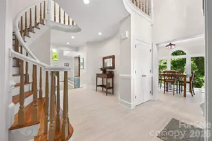 636 Landsdowne Ct, Fort Mill, SC 29708 - Photo 5
