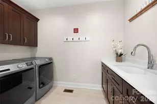 636 Landsdowne Ct, Fort Mill, SC 29708 - Photo 15