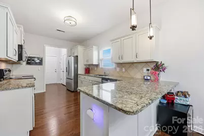 8411 Washoe Pine Lane, Charlotte, NC 28215 - Photo 11