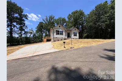 1980 Hillgate Avenue, Gastonia, NC 28054 - Photo 3