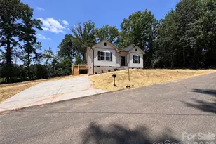 1980 Hillgate Ave, Gastonia, NC 28054 - Photo 3