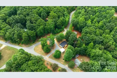 4277 Apex Drive, Maiden, NC 28650 - Photo 3