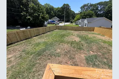 401 N Firestone Street, Gastonia, NC 28052 - Photo 17