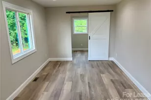 6415 Little Mountain Rd, Sherrills Ford, NC 28673 - Photo 15