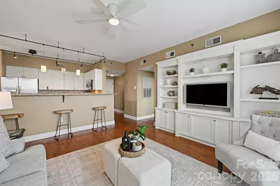 1315 East Boulevard #720, Charlotte, NC 28203 - Photo 3