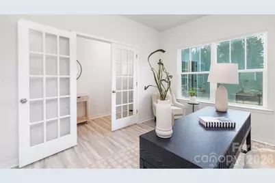 5128 Parker Forest Drive, Charlotte, NC 28215 - Photo 3