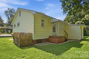 2517 Plum St, Charlotte, NC 28269 - Photo 39