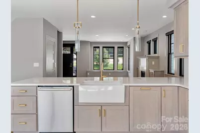 229 Broadway Street, Asheville, NC 28801 - Photo 7