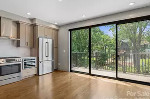 229 Broadway St, Asheville, NC 28801 - Photo 9