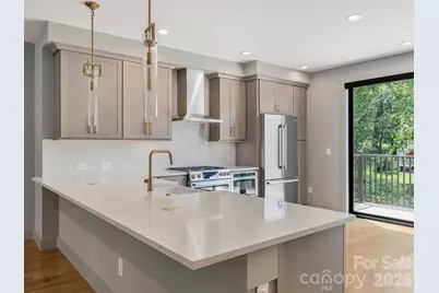 229 Broadway Street, Asheville, NC 28801 - Photo 5