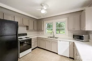 79 Edgewood Dr, Arden, NC 28704 - Photo 9
