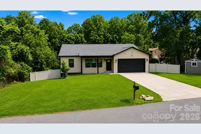 544 30th Avenue NW, Hickory, NC 28601 - Photo 3