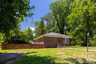 1151 Evergreen Cir, Rock Hill, SC 29732 - Photo 3