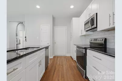 4011 Abbotsbury Drive, Fort Mill, SC 29707 - Photo 7