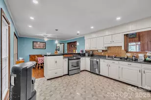 412 Smith Rd, Landrum, SC 29356 - Photo 11