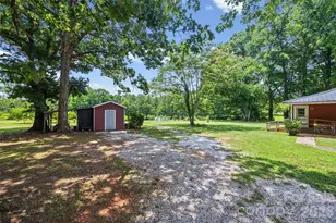2236 Mountain Gap Rd, Richburg, SC 29729 - Photo 25