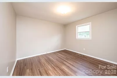5424 Glenview Drive, Hickory, NC 28602 - Photo 23