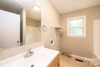 5424 Glenview Drive, Hickory, NC 28602 - Photo 29