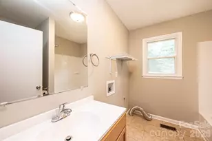5424 Glenview Dr, Hickory, NC 28602 - Photo 29