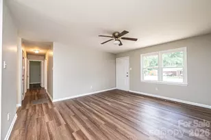 5424 Glenview Dr, Hickory, NC 28602 - Photo 11