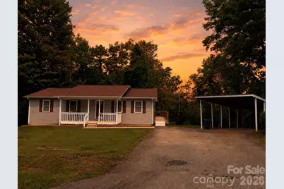 628 Hidden View Loop, Marion, NC 28752 - Photo 1